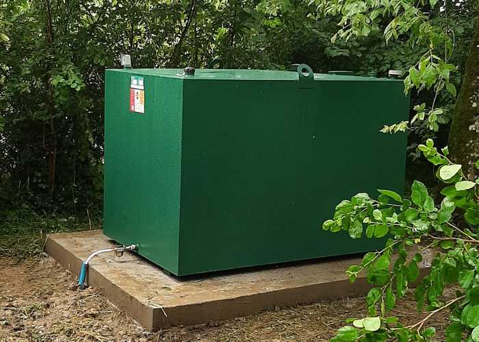 steel oil tank on brick base steel oil tank on brick base